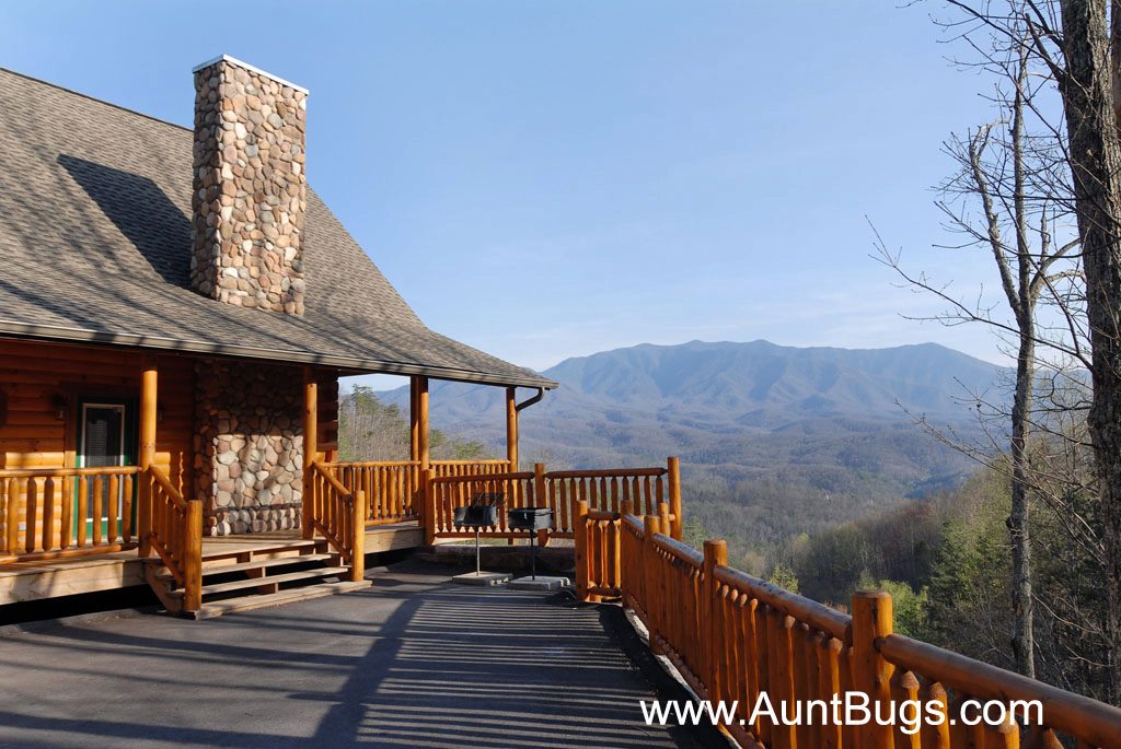 Aunt Bug’s Cabin Rentals in the Tennessee Smoky Mountains