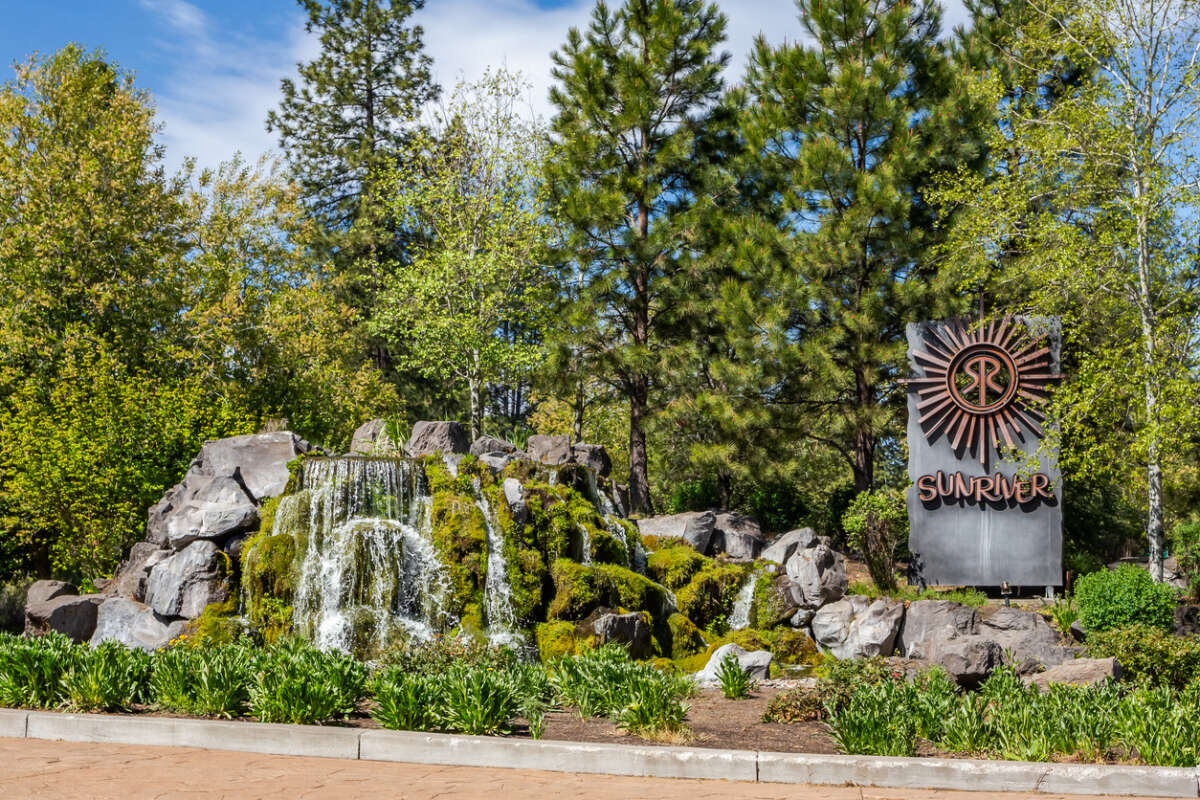 Sunriver Oregon Deschutes County Travel Guide